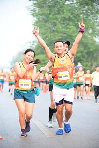 BIB: 15476, 10121
                            <button type="button" onclick="openModal(7464165)" class="btn btn-primary btn-sm float-right btn-popup" data-toggle="modal" data-target=".modal-high-quality">
                        <i class="fas fa-shopping-cart"></i> Add to Cart
                    </button>
                                            <button type="button" onclick="isThisMe(7464165, true)" class="btn btn-success btn-sm float-right btn-popup btn-isme hidden" data-toggle="tooltip" data-placement="bottom" title="นี่คือรูปของคุณใช่ไหม คลิกที่นี่เพื่อเอาเข้าอัลบั้ม">
                        <i class="fas fa-plus"></i> Add to album
                    </button>
                    <button type="button" onclick="isThisMe(7464165, false)" class="btn btn-warning btn-sm float-right btn-popup btn-isnotme hidden">
                        <i class="fas fa-ban"></i> Remove from album
                    </button>