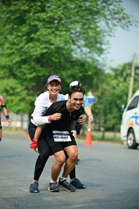 BIB: 46302
                            <button type="button" onclick="openModal(7849659)" class="btn btn-primary btn-sm float-right btn-popup" data-toggle="modal" data-target=".modal-high-quality">
                        <i class="fas fa-shopping-cart"></i> Add to Cart
                    </button>
                                            <button type="button" onclick="isThisMe(7849659, true)" class="btn btn-success btn-sm float-right btn-popup btn-isme hidden" data-toggle="tooltip" data-placement="bottom" title="นี่คือรูปของคุณใช่ไหม คลิกที่นี่เพื่อเอาเข้าอัลบั้ม">
                        <i class="fas fa-plus"></i> Add to album
                    </button>
                    <button type="button" onclick="isThisMe(7849659, false)" class="btn btn-warning btn-sm float-right btn-popup btn-isnotme hidden">
                        <i class="fas fa-ban"></i> Remove from album
                    </button>