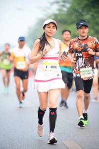 BIB: 17774, 140
                            <button type="button" onclick="openModal(7464891)" class="btn btn-primary btn-sm float-right btn-popup" data-toggle="modal" data-target=".modal-high-quality">
                        <i class="fas fa-shopping-cart"></i> Add to Cart
                    </button>
                                            <button type="button" onclick="isThisMe(7464891, true)" class="btn btn-success btn-sm float-right btn-popup btn-isme hidden" data-toggle="tooltip" data-placement="bottom" title="นี่คือรูปของคุณใช่ไหม คลิกที่นี่เพื่อเอาเข้าอัลบั้ม">
                        <i class="fas fa-plus"></i> Add to album
                    </button>
                    <button type="button" onclick="isThisMe(7464891, false)" class="btn btn-warning btn-sm float-right btn-popup btn-isnotme hidden">
                        <i class="fas fa-ban"></i> Remove from album
                    </button>