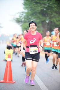 BIB: 10535
                            <button type="button" onclick="openModal(7289710)" class="btn btn-primary btn-sm float-right btn-popup" data-toggle="modal" data-target=".modal-high-quality">
                        <i class="fas fa-shopping-cart"></i> Add to Cart
                    </button>
                                            <button type="button" onclick="isThisMe(7289710, true)" class="btn btn-success btn-sm float-right btn-popup btn-isme hidden" data-toggle="tooltip" data-placement="bottom" title="นี่คือรูปของคุณใช่ไหม คลิกที่นี่เพื่อเอาเข้าอัลบั้ม">
                        <i class="fas fa-plus"></i> Add to album
                    </button>
                    <button type="button" onclick="isThisMe(7289710, false)" class="btn btn-warning btn-sm float-right btn-popup btn-isnotme hidden">
                        <i class="fas fa-ban"></i> Remove from album
                    </button>