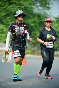 BIB: 4213, 478
                            <button type="button" onclick="openModal(7802725)" class="btn btn-primary btn-sm float-right btn-popup" data-toggle="modal" data-target=".modal-high-quality">
                        <i class="fas fa-shopping-cart"></i> Add to Cart
                    </button>
                                            <button type="button" onclick="isThisMe(7802725, true)" class="btn btn-success btn-sm float-right btn-popup btn-isme hidden" data-toggle="tooltip" data-placement="bottom" title="นี่คือรูปของคุณใช่ไหม คลิกที่นี่เพื่อเอาเข้าอัลบั้ม">
                        <i class="fas fa-plus"></i> Add to album
                    </button>
                    <button type="button" onclick="isThisMe(7802725, false)" class="btn btn-warning btn-sm float-right btn-popup btn-isnotme hidden">
                        <i class="fas fa-ban"></i> Remove from album
                    </button>