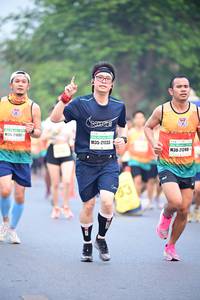 BIB: 2109, 21733, 21249
                            <button type="button" onclick="openModal(7466278)" class="btn btn-primary btn-sm float-right btn-popup" data-toggle="modal" data-target=".modal-high-quality">
                        <i class="fas fa-shopping-cart"></i> Add to Cart
                    </button>
                                            <button type="button" onclick="isThisMe(7466278, true)" class="btn btn-success btn-sm float-right btn-popup btn-isme hidden" data-toggle="tooltip" data-placement="bottom" title="นี่คือรูปของคุณใช่ไหม คลิกที่นี่เพื่อเอาเข้าอัลบั้ม">
                        <i class="fas fa-plus"></i> Add to album
                    </button>
                    <button type="button" onclick="isThisMe(7466278, false)" class="btn btn-warning btn-sm float-right btn-popup btn-isnotme hidden">
                        <i class="fas fa-ban"></i> Remove from album
                    </button>