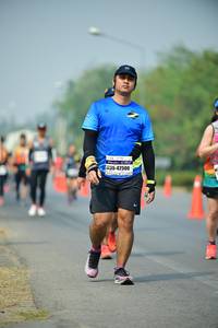 BIB: 42500
                            <button type="button" onclick="openModal(7848097)" class="btn btn-primary btn-sm float-right btn-popup" data-toggle="modal" data-target=".modal-high-quality">
                        <i class="fas fa-shopping-cart"></i> Add to Cart
                    </button>
                                            <button type="button" onclick="isThisMe(7848097, true)" class="btn btn-success btn-sm float-right btn-popup btn-isme hidden" data-toggle="tooltip" data-placement="bottom" title="นี่คือรูปของคุณใช่ไหม คลิกที่นี่เพื่อเอาเข้าอัลบั้ม">
                        <i class="fas fa-plus"></i> Add to album
                    </button>
                    <button type="button" onclick="isThisMe(7848097, false)" class="btn btn-warning btn-sm float-right btn-popup btn-isnotme hidden">
                        <i class="fas fa-ban"></i> Remove from album
                    </button>