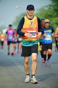 BIB: 4050
                            <button type="button" onclick="openModal(7697495)" class="btn btn-primary btn-sm float-right btn-popup" data-toggle="modal" data-target=".modal-high-quality">
                        <i class="fas fa-shopping-cart"></i> Add to Cart
                    </button>
                                            <button type="button" onclick="isThisMe(7697495, true)" class="btn btn-success btn-sm float-right btn-popup btn-isme hidden" data-toggle="tooltip" data-placement="bottom" title="นี่คือรูปของคุณใช่ไหม คลิกที่นี่เพื่อเอาเข้าอัลบั้ม">
                        <i class="fas fa-plus"></i> Add to album
                    </button>
                    <button type="button" onclick="isThisMe(7697495, false)" class="btn btn-warning btn-sm float-right btn-popup btn-isnotme hidden">
                        <i class="fas fa-ban"></i> Remove from album
                    </button>