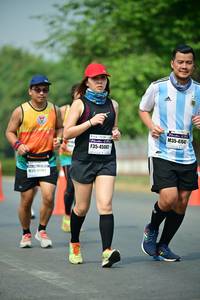 BIB: 47040, 45067
                            <button type="button" onclick="openModal(7855403)" class="btn btn-primary btn-sm float-right btn-popup" data-toggle="modal" data-target=".modal-high-quality">
                        <i class="fas fa-shopping-cart"></i> Add to Cart
                    </button>
                                            <button type="button" onclick="isThisMe(7855403, true)" class="btn btn-success btn-sm float-right btn-popup btn-isme hidden" data-toggle="tooltip" data-placement="bottom" title="นี่คือรูปของคุณใช่ไหม คลิกที่นี่เพื่อเอาเข้าอัลบั้ม">
                        <i class="fas fa-plus"></i> Add to album
                    </button>
                    <button type="button" onclick="isThisMe(7855403, false)" class="btn btn-warning btn-sm float-right btn-popup btn-isnotme hidden">
                        <i class="fas fa-ban"></i> Remove from album
                    </button>