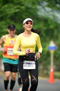 BIB: 4219, 40542
                            <button type="button" onclick="openModal(7805277)" class="btn btn-primary btn-sm float-right btn-popup" data-toggle="modal" data-target=".modal-high-quality">
                        <i class="fas fa-shopping-cart"></i> Add to Cart
                    </button>
                                            <button type="button" onclick="isThisMe(7805277, true)" class="btn btn-success btn-sm float-right btn-popup btn-isme hidden" data-toggle="tooltip" data-placement="bottom" title="นี่คือรูปของคุณใช่ไหม คลิกที่นี่เพื่อเอาเข้าอัลบั้ม">
                        <i class="fas fa-plus"></i> Add to album
                    </button>
                    <button type="button" onclick="isThisMe(7805277, false)" class="btn btn-warning btn-sm float-right btn-popup btn-isnotme hidden">
                        <i class="fas fa-ban"></i> Remove from album
                    </button>