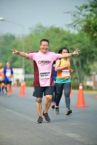 BIB: 4781
                            <button type="button" onclick="openModal(7795294)" class="btn btn-primary btn-sm float-right btn-popup" data-toggle="modal" data-target=".modal-high-quality">
                        <i class="fas fa-shopping-cart"></i> Add to Cart
                    </button>
                                            <button type="button" onclick="isThisMe(7795294, true)" class="btn btn-success btn-sm float-right btn-popup btn-isme hidden" data-toggle="tooltip" data-placement="bottom" title="นี่คือรูปของคุณใช่ไหม คลิกที่นี่เพื่อเอาเข้าอัลบั้ม">
                        <i class="fas fa-plus"></i> Add to album
                    </button>
                    <button type="button" onclick="isThisMe(7795294, false)" class="btn btn-warning btn-sm float-right btn-popup btn-isnotme hidden">
                        <i class="fas fa-ban"></i> Remove from album
                    </button>