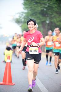 BIB: 10535
                            <button type="button" onclick="openModal(7289740)" class="btn btn-primary btn-sm float-right btn-popup" data-toggle="modal" data-target=".modal-high-quality">
                        <i class="fas fa-shopping-cart"></i> Add to Cart
                    </button>
                                            <button type="button" onclick="isThisMe(7289740, true)" class="btn btn-success btn-sm float-right btn-popup btn-isme hidden" data-toggle="tooltip" data-placement="bottom" title="นี่คือรูปของคุณใช่ไหม คลิกที่นี่เพื่อเอาเข้าอัลบั้ม">
                        <i class="fas fa-plus"></i> Add to album
                    </button>
                    <button type="button" onclick="isThisMe(7289740, false)" class="btn btn-warning btn-sm float-right btn-popup btn-isnotme hidden">
                        <i class="fas fa-ban"></i> Remove from album
                    </button>