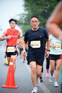 BIB: 15278, 10825
                            <button type="button" onclick="openModal(7292666)" class="btn btn-primary btn-sm float-right btn-popup" data-toggle="modal" data-target=".modal-high-quality">
                        <i class="fas fa-shopping-cart"></i> Add to Cart
                    </button>
                                            <button type="button" onclick="isThisMe(7292666, true)" class="btn btn-success btn-sm float-right btn-popup btn-isme hidden" data-toggle="tooltip" data-placement="bottom" title="นี่คือรูปของคุณใช่ไหม คลิกที่นี่เพื่อเอาเข้าอัลบั้ม">
                        <i class="fas fa-plus"></i> Add to album
                    </button>
                    <button type="button" onclick="isThisMe(7292666, false)" class="btn btn-warning btn-sm float-right btn-popup btn-isnotme hidden">
                        <i class="fas fa-ban"></i> Remove from album
                    </button>