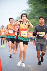 BIB: 15101, 10096
                            <button type="button" onclick="openModal(7481597)" class="btn btn-primary btn-sm float-right btn-popup" data-toggle="modal" data-target=".modal-high-quality">
                        <i class="fas fa-shopping-cart"></i> Add to Cart
                    </button>
                                            <button type="button" onclick="isThisMe(7481597, true)" class="btn btn-success btn-sm float-right btn-popup btn-isme hidden" data-toggle="tooltip" data-placement="bottom" title="นี่คือรูปของคุณใช่ไหม คลิกที่นี่เพื่อเอาเข้าอัลบั้ม">
                        <i class="fas fa-plus"></i> Add to album
                    </button>
                    <button type="button" onclick="isThisMe(7481597, false)" class="btn btn-warning btn-sm float-right btn-popup btn-isnotme hidden">
                        <i class="fas fa-ban"></i> Remove from album
                    </button>