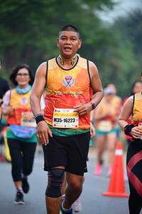 BIB: 16223
                            <button type="button" onclick="openModal(7446826)" class="btn btn-primary btn-sm float-right btn-popup" data-toggle="modal" data-target=".modal-high-quality">
                        <i class="fas fa-shopping-cart"></i> Add to Cart
                    </button>
                                            <button type="button" onclick="isThisMe(7446826, true)" class="btn btn-success btn-sm float-right btn-popup btn-isme hidden" data-toggle="tooltip" data-placement="bottom" title="นี่คือรูปของคุณใช่ไหม คลิกที่นี่เพื่อเอาเข้าอัลบั้ม">
                        <i class="fas fa-plus"></i> Add to album
                    </button>
                    <button type="button" onclick="isThisMe(7446826, false)" class="btn btn-warning btn-sm float-right btn-popup btn-isnotme hidden">
                        <i class="fas fa-ban"></i> Remove from album
                    </button>