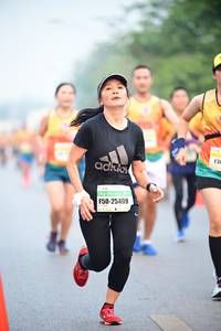 BIB: 25499
                            <button type="button" onclick="openModal(7463981)" class="btn btn-primary btn-sm float-right btn-popup" data-toggle="modal" data-target=".modal-high-quality">
                        <i class="fas fa-shopping-cart"></i> Add to Cart
                    </button>
                                            <button type="button" onclick="isThisMe(7463981, true)" class="btn btn-success btn-sm float-right btn-popup btn-isme hidden" data-toggle="tooltip" data-placement="bottom" title="นี่คือรูปของคุณใช่ไหม คลิกที่นี่เพื่อเอาเข้าอัลบั้ม">
                        <i class="fas fa-plus"></i> Add to album
                    </button>
                    <button type="button" onclick="isThisMe(7463981, false)" class="btn btn-warning btn-sm float-right btn-popup btn-isnotme hidden">
                        <i class="fas fa-ban"></i> Remove from album
                    </button>