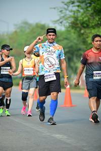 BIB: 840, 46748
                            <button type="button" onclick="openModal(7794792)" class="btn btn-primary btn-sm float-right btn-popup" data-toggle="modal" data-target=".modal-high-quality">
                        <i class="fas fa-shopping-cart"></i> Add to Cart
                    </button>
                                            <button type="button" onclick="isThisMe(7794792, true)" class="btn btn-success btn-sm float-right btn-popup btn-isme hidden" data-toggle="tooltip" data-placement="bottom" title="นี่คือรูปของคุณใช่ไหม คลิกที่นี่เพื่อเอาเข้าอัลบั้ม">
                        <i class="fas fa-plus"></i> Add to album
                    </button>
                    <button type="button" onclick="isThisMe(7794792, false)" class="btn btn-warning btn-sm float-right btn-popup btn-isnotme hidden">
                        <i class="fas fa-ban"></i> Remove from album
                    </button>