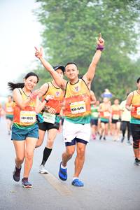 BIB: 15476, 10121
                            <button type="button" onclick="openModal(7464131)" class="btn btn-primary btn-sm float-right btn-popup" data-toggle="modal" data-target=".modal-high-quality">
                        <i class="fas fa-shopping-cart"></i> Add to Cart
                    </button>
                                            <button type="button" onclick="isThisMe(7464131, true)" class="btn btn-success btn-sm float-right btn-popup btn-isme hidden" data-toggle="tooltip" data-placement="bottom" title="นี่คือรูปของคุณใช่ไหม คลิกที่นี่เพื่อเอาเข้าอัลบั้ม">
                        <i class="fas fa-plus"></i> Add to album
                    </button>
                    <button type="button" onclick="isThisMe(7464131, false)" class="btn btn-warning btn-sm float-right btn-popup btn-isnotme hidden">
                        <i class="fas fa-ban"></i> Remove from album
                    </button>