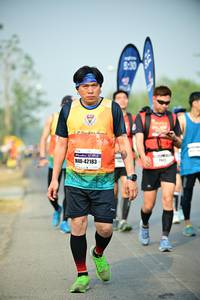 BIB: 530, 42183
                            <button type="button" onclick="openModal(7702977)" class="btn btn-primary btn-sm float-right btn-popup" data-toggle="modal" data-target=".modal-high-quality">
                        <i class="fas fa-shopping-cart"></i> Add to Cart
                    </button>
                                            <button type="button" onclick="isThisMe(7702977, true)" class="btn btn-success btn-sm float-right btn-popup btn-isme hidden" data-toggle="tooltip" data-placement="bottom" title="นี่คือรูปของคุณใช่ไหม คลิกที่นี่เพื่อเอาเข้าอัลบั้ม">
                        <i class="fas fa-plus"></i> Add to album
                    </button>
                    <button type="button" onclick="isThisMe(7702977, false)" class="btn btn-warning btn-sm float-right btn-popup btn-isnotme hidden">
                        <i class="fas fa-ban"></i> Remove from album
                    </button>