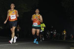 BIB: 42341, 47146
                            <button type="button" onclick="openModal(10120549)" class="btn btn-primary btn-sm float-right btn-popup" data-toggle="modal" data-target=".modal-high-quality">
                        <i class="fas fa-shopping-cart"></i> Add to Cart
                    </button>
                                            <button type="button" onclick="isThisMe(10120549, true)" class="btn btn-success btn-sm float-right btn-popup btn-isme hidden" data-toggle="tooltip" data-placement="bottom" title="นี่คือรูปของคุณใช่ไหม คลิกที่นี่เพื่อเอาเข้าอัลบั้ม">
                        <i class="fas fa-plus"></i> Add to album
                    </button>
                    <button type="button" onclick="isThisMe(10120549, false)" class="btn btn-warning btn-sm float-right btn-popup btn-isnotme hidden">
                        <i class="fas fa-ban"></i> Remove from album
                    </button>