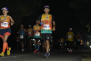 BIB: 464, 40221
                            <button type="button" onclick="openModal(10124677)" class="btn btn-primary btn-sm float-right btn-popup" data-toggle="modal" data-target=".modal-high-quality">
                        <i class="fas fa-shopping-cart"></i> Add to Cart
                    </button>
                                            <button type="button" onclick="isThisMe(10124677, true)" class="btn btn-success btn-sm float-right btn-popup btn-isme hidden" data-toggle="tooltip" data-placement="bottom" title="นี่คือรูปของคุณใช่ไหม คลิกที่นี่เพื่อเอาเข้าอัลบั้ม">
                        <i class="fas fa-plus"></i> Add to album
                    </button>
                    <button type="button" onclick="isThisMe(10124677, false)" class="btn btn-warning btn-sm float-right btn-popup btn-isnotme hidden">
                        <i class="fas fa-ban"></i> Remove from album
                    </button>