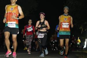BIB: 47161, 4770, 491, 47485
                            <button type="button" onclick="openModal(10123968)" class="btn btn-primary btn-sm float-right btn-popup" data-toggle="modal" data-target=".modal-high-quality">
                        <i class="fas fa-shopping-cart"></i> Add to Cart
                    </button>
                                            <button type="button" onclick="isThisMe(10123968, true)" class="btn btn-success btn-sm float-right btn-popup btn-isme hidden" data-toggle="tooltip" data-placement="bottom" title="นี่คือรูปของคุณใช่ไหม คลิกที่นี่เพื่อเอาเข้าอัลบั้ม">
                        <i class="fas fa-plus"></i> Add to album
                    </button>
                    <button type="button" onclick="isThisMe(10123968, false)" class="btn btn-warning btn-sm float-right btn-popup btn-isnotme hidden">
                        <i class="fas fa-ban"></i> Remove from album
                    </button>
