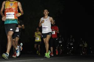 BIB: 40353, 45651
                            <button type="button" onclick="openModal(10114481)" class="btn btn-primary btn-sm float-right btn-popup" data-toggle="modal" data-target=".modal-high-quality">
                        <i class="fas fa-shopping-cart"></i> Add to Cart
                    </button>
                                            <button type="button" onclick="isThisMe(10114481, true)" class="btn btn-success btn-sm float-right btn-popup btn-isme hidden" data-toggle="tooltip" data-placement="bottom" title="นี่คือรูปของคุณใช่ไหม คลิกที่นี่เพื่อเอาเข้าอัลบั้ม">
                        <i class="fas fa-plus"></i> Add to album
                    </button>
                    <button type="button" onclick="isThisMe(10114481, false)" class="btn btn-warning btn-sm float-right btn-popup btn-isnotme hidden">
                        <i class="fas fa-ban"></i> Remove from album
                    </button>