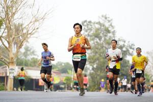 BIB: 2754
                            <button type="button" onclick="openModal(8070676)" class="btn btn-primary btn-sm float-right btn-popup" data-toggle="modal" data-target=".modal-high-quality">
                        <i class="fas fa-shopping-cart"></i> Add to Cart
                    </button>
                                            <button type="button" onclick="isThisMe(8070676, true)" class="btn btn-success btn-sm float-right btn-popup btn-isme hidden" data-toggle="tooltip" data-placement="bottom" title="นี่คือรูปของคุณใช่ไหม คลิกที่นี่เพื่อเอาเข้าอัลบั้ม">
                        <i class="fas fa-plus"></i> Add to album
                    </button>
                    <button type="button" onclick="isThisMe(8070676, false)" class="btn btn-warning btn-sm float-right btn-popup btn-isnotme hidden">
                        <i class="fas fa-ban"></i> Remove from album
                    </button>