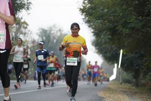 BIB: 21367
                            <button type="button" onclick="openModal(8012434)" class="btn btn-primary btn-sm float-right btn-popup" data-toggle="modal" data-target=".modal-high-quality">
                        <i class="fas fa-shopping-cart"></i> Add to Cart
                    </button>
                                            <button type="button" onclick="isThisMe(8012434, true)" class="btn btn-success btn-sm float-right btn-popup btn-isme hidden" data-toggle="tooltip" data-placement="bottom" title="นี่คือรูปของคุณใช่ไหม คลิกที่นี่เพื่อเอาเข้าอัลบั้ม">
                        <i class="fas fa-plus"></i> Add to album
                    </button>
                    <button type="button" onclick="isThisMe(8012434, false)" class="btn btn-warning btn-sm float-right btn-popup btn-isnotme hidden">
                        <i class="fas fa-ban"></i> Remove from album
                    </button>