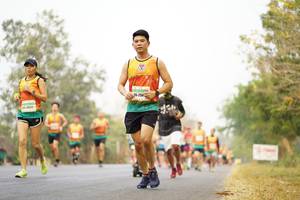 BIB: 256
                            <button type="button" onclick="openModal(7922868)" class="btn btn-primary btn-sm float-right btn-popup" data-toggle="modal" data-target=".modal-high-quality">
                        <i class="fas fa-shopping-cart"></i> Add to Cart
                    </button>
                                            <button type="button" onclick="isThisMe(7922868, true)" class="btn btn-success btn-sm float-right btn-popup btn-isme hidden" data-toggle="tooltip" data-placement="bottom" title="นี่คือรูปของคุณใช่ไหม คลิกที่นี่เพื่อเอาเข้าอัลบั้ม">
                        <i class="fas fa-plus"></i> Add to album
                    </button>
                    <button type="button" onclick="isThisMe(7922868, false)" class="btn btn-warning btn-sm float-right btn-popup btn-isnotme hidden">
                        <i class="fas fa-ban"></i> Remove from album
                    </button>