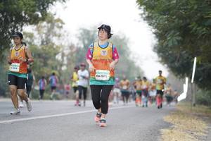 BIB: 25915
                            <button type="button" onclick="openModal(8156412)" class="btn btn-primary btn-sm float-right btn-popup" data-toggle="modal" data-target=".modal-high-quality">
                        <i class="fas fa-shopping-cart"></i> Add to Cart
                    </button>
                                            <button type="button" onclick="isThisMe(8156412, true)" class="btn btn-success btn-sm float-right btn-popup btn-isme hidden" data-toggle="tooltip" data-placement="bottom" title="นี่คือรูปของคุณใช่ไหม คลิกที่นี่เพื่อเอาเข้าอัลบั้ม">
                        <i class="fas fa-plus"></i> Add to album
                    </button>
                    <button type="button" onclick="isThisMe(8156412, false)" class="btn btn-warning btn-sm float-right btn-popup btn-isnotme hidden">
                        <i class="fas fa-ban"></i> Remove from album
                    </button>