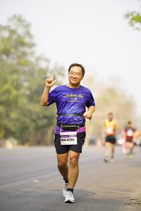 BIB: 2018, 47265
                            <button type="button" onclick="openModal(7347592)" class="btn btn-primary btn-sm float-right btn-popup" data-toggle="modal" data-target=".modal-high-quality">
                        <i class="fas fa-shopping-cart"></i> Add to Cart
                    </button>
                                            <button type="button" onclick="isThisMe(7347592, true)" class="btn btn-success btn-sm float-right btn-popup btn-isme hidden" data-toggle="tooltip" data-placement="bottom" title="นี่คือรูปของคุณใช่ไหม คลิกที่นี่เพื่อเอาเข้าอัลบั้ม">
                        <i class="fas fa-plus"></i> Add to album
                    </button>
                    <button type="button" onclick="isThisMe(7347592, false)" class="btn btn-warning btn-sm float-right btn-popup btn-isnotme hidden">
                        <i class="fas fa-ban"></i> Remove from album
                    </button>