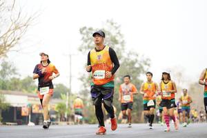 BIB: 22467
                            <button type="button" onclick="openModal(7951870)" class="btn btn-primary btn-sm float-right btn-popup" data-toggle="modal" data-target=".modal-high-quality">
                        <i class="fas fa-shopping-cart"></i> Add to Cart
                    </button>
                                            <button type="button" onclick="isThisMe(7951870, true)" class="btn btn-success btn-sm float-right btn-popup btn-isme hidden" data-toggle="tooltip" data-placement="bottom" title="นี่คือรูปของคุณใช่ไหม คลิกที่นี่เพื่อเอาเข้าอัลบั้ม">
                        <i class="fas fa-plus"></i> Add to album
                    </button>
                    <button type="button" onclick="isThisMe(7951870, false)" class="btn btn-warning btn-sm float-right btn-popup btn-isnotme hidden">
                        <i class="fas fa-ban"></i> Remove from album
                    </button>