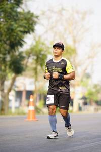BIB: 4672
                            <button type="button" onclick="openModal(7349057)" class="btn btn-primary btn-sm float-right btn-popup" data-toggle="modal" data-target=".modal-high-quality">
                        <i class="fas fa-shopping-cart"></i> Add to Cart
                    </button>
                                            <button type="button" onclick="isThisMe(7349057, true)" class="btn btn-success btn-sm float-right btn-popup btn-isme hidden" data-toggle="tooltip" data-placement="bottom" title="นี่คือรูปของคุณใช่ไหม คลิกที่นี่เพื่อเอาเข้าอัลบั้ม">
                        <i class="fas fa-plus"></i> Add to album
                    </button>
                    <button type="button" onclick="isThisMe(7349057, false)" class="btn btn-warning btn-sm float-right btn-popup btn-isnotme hidden">
                        <i class="fas fa-ban"></i> Remove from album
                    </button>