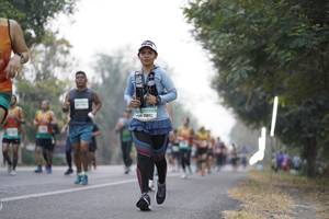 BIB: 475982
                            <button type="button" onclick="openModal(8012419)" class="btn btn-primary btn-sm float-right btn-popup" data-toggle="modal" data-target=".modal-high-quality">
                        <i class="fas fa-shopping-cart"></i> Add to Cart
                    </button>
                                            <button type="button" onclick="isThisMe(8012419, true)" class="btn btn-success btn-sm float-right btn-popup btn-isme hidden" data-toggle="tooltip" data-placement="bottom" title="นี่คือรูปของคุณใช่ไหม คลิกที่นี่เพื่อเอาเข้าอัลบั้ม">
                        <i class="fas fa-plus"></i> Add to album
                    </button>
                    <button type="button" onclick="isThisMe(8012419, false)" class="btn btn-warning btn-sm float-right btn-popup btn-isnotme hidden">
                        <i class="fas fa-ban"></i> Remove from album
                    </button>