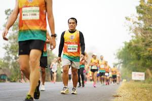 BIB: 206, 26145
                            <button type="button" onclick="openModal(7817135)" class="btn btn-primary btn-sm float-right btn-popup" data-toggle="modal" data-target=".modal-high-quality">
                        <i class="fas fa-shopping-cart"></i> Add to Cart
                    </button>
                                            <button type="button" onclick="isThisMe(7817135, true)" class="btn btn-success btn-sm float-right btn-popup btn-isme hidden" data-toggle="tooltip" data-placement="bottom" title="นี่คือรูปของคุณใช่ไหม คลิกที่นี่เพื่อเอาเข้าอัลบั้ม">
                        <i class="fas fa-plus"></i> Add to album
                    </button>
                    <button type="button" onclick="isThisMe(7817135, false)" class="btn btn-warning btn-sm float-right btn-popup btn-isnotme hidden">
                        <i class="fas fa-ban"></i> Remove from album
                    </button>