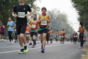 BIB: 20819, 25757
                            <button type="button" onclick="openModal(8096287)" class="btn btn-primary btn-sm float-right btn-popup" data-toggle="modal" data-target=".modal-high-quality">
                        <i class="fas fa-shopping-cart"></i> Add to Cart
                    </button>
                                            <button type="button" onclick="isThisMe(8096287, true)" class="btn btn-success btn-sm float-right btn-popup btn-isme hidden" data-toggle="tooltip" data-placement="bottom" title="นี่คือรูปของคุณใช่ไหม คลิกที่นี่เพื่อเอาเข้าอัลบั้ม">
                        <i class="fas fa-plus"></i> Add to album
                    </button>
                    <button type="button" onclick="isThisMe(8096287, false)" class="btn btn-warning btn-sm float-right btn-popup btn-isnotme hidden">
                        <i class="fas fa-ban"></i> Remove from album
                    </button>