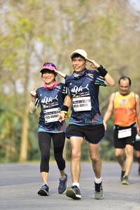 BIB: 40915, 40454
                            <button type="button" onclick="openModal(9263438)" class="btn btn-primary btn-sm float-right btn-popup" data-toggle="modal" data-target=".modal-high-quality">
                        <i class="fas fa-shopping-cart"></i> Add to Cart
                    </button>
                                            <button type="button" onclick="isThisMe(9263438, true)" class="btn btn-success btn-sm float-right btn-popup btn-isme hidden" data-toggle="tooltip" data-placement="bottom" title="นี่คือรูปของคุณใช่ไหม คลิกที่นี่เพื่อเอาเข้าอัลบั้ม">
                        <i class="fas fa-plus"></i> Add to album
                    </button>
                    <button type="button" onclick="isThisMe(9263438, false)" class="btn btn-warning btn-sm float-right btn-popup btn-isnotme hidden">
                        <i class="fas fa-ban"></i> Remove from album
                    </button>