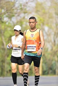 BIB: 42164, 45355
                            <button type="button" onclick="openModal(9268819)" class="btn btn-primary btn-sm float-right btn-popup" data-toggle="modal" data-target=".modal-high-quality">
                        <i class="fas fa-shopping-cart"></i> Add to Cart
                    </button>
                                            <button type="button" onclick="isThisMe(9268819, true)" class="btn btn-success btn-sm float-right btn-popup btn-isme hidden" data-toggle="tooltip" data-placement="bottom" title="นี่คือรูปของคุณใช่ไหม คลิกที่นี่เพื่อเอาเข้าอัลบั้ม">
                        <i class="fas fa-plus"></i> Add to album
                    </button>
                    <button type="button" onclick="isThisMe(9268819, false)" class="btn btn-warning btn-sm float-right btn-popup btn-isnotme hidden">
                        <i class="fas fa-ban"></i> Remove from album
                    </button>