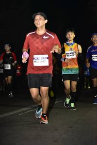 BIB: 4114, 16071
                            <button type="button" onclick="openModal(7289052)" class="btn btn-primary btn-sm float-right btn-popup" data-toggle="modal" data-target=".modal-high-quality">
                        <i class="fas fa-shopping-cart"></i> Add to Cart
                    </button>
                                            <button type="button" onclick="isThisMe(7289052, true)" class="btn btn-success btn-sm float-right btn-popup btn-isme hidden" data-toggle="tooltip" data-placement="bottom" title="นี่คือรูปของคุณใช่ไหม คลิกที่นี่เพื่อเอาเข้าอัลบั้ม">
                        <i class="fas fa-plus"></i> Add to album
                    </button>
                    <button type="button" onclick="isThisMe(7289052, false)" class="btn btn-warning btn-sm float-right btn-popup btn-isnotme hidden">
                        <i class="fas fa-ban"></i> Remove from album
                    </button>