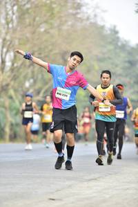 BIB: 2111
                            <button type="button" onclick="openModal(7587156)" class="btn btn-primary btn-sm float-right btn-popup" data-toggle="modal" data-target=".modal-high-quality">
                        <i class="fas fa-shopping-cart"></i> Add to Cart
                    </button>
                                            <button type="button" onclick="isThisMe(7587156, true)" class="btn btn-success btn-sm float-right btn-popup btn-isme hidden" data-toggle="tooltip" data-placement="bottom" title="นี่คือรูปของคุณใช่ไหม คลิกที่นี่เพื่อเอาเข้าอัลบั้ม">
                        <i class="fas fa-plus"></i> Add to album
                    </button>
                    <button type="button" onclick="isThisMe(7587156, false)" class="btn btn-warning btn-sm float-right btn-popup btn-isnotme hidden">
                        <i class="fas fa-ban"></i> Remove from album
                    </button>