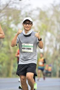 BIB: 21005
                            <button type="button" onclick="openModal(7575892)" class="btn btn-primary btn-sm float-right btn-popup" data-toggle="modal" data-target=".modal-high-quality">
                        <i class="fas fa-shopping-cart"></i> Add to Cart
                    </button>
                                            <button type="button" onclick="isThisMe(7575892, true)" class="btn btn-success btn-sm float-right btn-popup btn-isme hidden" data-toggle="tooltip" data-placement="bottom" title="นี่คือรูปของคุณใช่ไหม คลิกที่นี่เพื่อเอาเข้าอัลบั้ม">
                        <i class="fas fa-plus"></i> Add to album
                    </button>
                    <button type="button" onclick="isThisMe(7575892, false)" class="btn btn-warning btn-sm float-right btn-popup btn-isnotme hidden">
                        <i class="fas fa-ban"></i> Remove from album
                    </button>