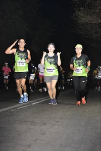 BIB: 55505, 004161
                            <button type="button" onclick="openModal(7317911)" class="btn btn-primary btn-sm float-right btn-popup" data-toggle="modal" data-target=".modal-high-quality">
                        <i class="fas fa-shopping-cart"></i> Add to Cart
                    </button>
                                            <button type="button" onclick="isThisMe(7317911, true)" class="btn btn-success btn-sm float-right btn-popup btn-isme hidden" data-toggle="tooltip" data-placement="bottom" title="นี่คือรูปของคุณใช่ไหม คลิกที่นี่เพื่อเอาเข้าอัลบั้ม">
                        <i class="fas fa-plus"></i> Add to album
                    </button>
                    <button type="button" onclick="isThisMe(7317911, false)" class="btn btn-warning btn-sm float-right btn-popup btn-isnotme hidden">
                        <i class="fas fa-ban"></i> Remove from album
                    </button>