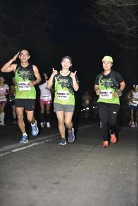 BIB: 416, 47506
                            <button type="button" onclick="openModal(7333678)" class="btn btn-primary btn-sm float-right btn-popup" data-toggle="modal" data-target=".modal-high-quality">
                        <i class="fas fa-shopping-cart"></i> Add to Cart
                    </button>
                                            <button type="button" onclick="isThisMe(7333678, true)" class="btn btn-success btn-sm float-right btn-popup btn-isme hidden" data-toggle="tooltip" data-placement="bottom" title="นี่คือรูปของคุณใช่ไหม คลิกที่นี่เพื่อเอาเข้าอัลบั้ม">
                        <i class="fas fa-plus"></i> Add to album
                    </button>
                    <button type="button" onclick="isThisMe(7333678, false)" class="btn btn-warning btn-sm float-right btn-popup btn-isnotme hidden">
                        <i class="fas fa-ban"></i> Remove from album
                    </button>