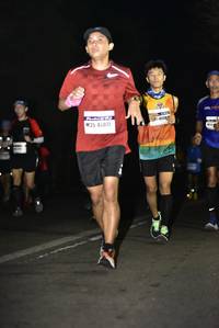 BIB: 46077, 4114
                            <button type="button" onclick="openModal(7290436)" class="btn btn-primary btn-sm float-right btn-popup" data-toggle="modal" data-target=".modal-high-quality">
                        <i class="fas fa-shopping-cart"></i> Add to Cart
                    </button>
                                            <button type="button" onclick="isThisMe(7290436, true)" class="btn btn-success btn-sm float-right btn-popup btn-isme hidden" data-toggle="tooltip" data-placement="bottom" title="นี่คือรูปของคุณใช่ไหม คลิกที่นี่เพื่อเอาเข้าอัลบั้ม">
                        <i class="fas fa-plus"></i> Add to album
                    </button>
                    <button type="button" onclick="isThisMe(7290436, false)" class="btn btn-warning btn-sm float-right btn-popup btn-isnotme hidden">
                        <i class="fas fa-ban"></i> Remove from album
                    </button>