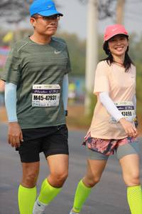 BIB: 1219, 47931, 1952, 17498
                            <button type="button" onclick="openModal(10290627)" class="btn btn-primary btn-sm float-right btn-popup" data-toggle="modal" data-target=".modal-high-quality">
                        <i class="fas fa-shopping-cart"></i> Add to Cart
                    </button>
                                            <button type="button" onclick="isThisMe(10290627, true)" class="btn btn-success btn-sm float-right btn-popup btn-isme hidden" data-toggle="tooltip" data-placement="bottom" title="นี่คือรูปของคุณใช่ไหม คลิกที่นี่เพื่อเอาเข้าอัลบั้ม">
                        <i class="fas fa-plus"></i> Add to album
                    </button>
                    <button type="button" onclick="isThisMe(10290627, false)" class="btn btn-warning btn-sm float-right btn-popup btn-isnotme hidden">
                        <i class="fas fa-ban"></i> Remove from album
                    </button>