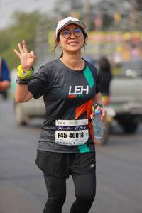 BIB: 42195, 40018
                            <button type="button" onclick="openModal(10041588)" class="btn btn-primary btn-sm float-right btn-popup" data-toggle="modal" data-target=".modal-high-quality">
                        <i class="fas fa-shopping-cart"></i> Add to Cart
                    </button>
                                            <button type="button" onclick="isThisMe(10041588, true)" class="btn btn-success btn-sm float-right btn-popup btn-isme hidden" data-toggle="tooltip" data-placement="bottom" title="นี่คือรูปของคุณใช่ไหม คลิกที่นี่เพื่อเอาเข้าอัลบั้ม">
                        <i class="fas fa-plus"></i> Add to album
                    </button>
                    <button type="button" onclick="isThisMe(10041588, false)" class="btn btn-warning btn-sm float-right btn-popup btn-isnotme hidden">
                        <i class="fas fa-ban"></i> Remove from album
                    </button>