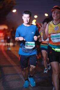 BIB: 46370, 42814
                            <button type="button" onclick="openModal(7282917)" class="btn btn-primary btn-sm float-right btn-popup" data-toggle="modal" data-target=".modal-high-quality">
                        <i class="fas fa-shopping-cart"></i> Add to Cart
                    </button>
                                            <button type="button" onclick="isThisMe(7282917, true)" class="btn btn-success btn-sm float-right btn-popup btn-isme hidden" data-toggle="tooltip" data-placement="bottom" title="นี่คือรูปของคุณใช่ไหม คลิกที่นี่เพื่อเอาเข้าอัลบั้ม">
                        <i class="fas fa-plus"></i> Add to album
                    </button>
                    <button type="button" onclick="isThisMe(7282917, false)" class="btn btn-warning btn-sm float-right btn-popup btn-isnotme hidden">
                        <i class="fas fa-ban"></i> Remove from album
                    </button>