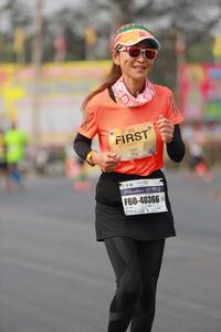 BIB: 195, 40366
                            <button type="button" onclick="openModal(10050672)" class="btn btn-primary btn-sm float-right btn-popup" data-toggle="modal" data-target=".modal-high-quality">
                        <i class="fas fa-shopping-cart"></i> Add to Cart
                    </button>
                                            <button type="button" onclick="isThisMe(10050672, true)" class="btn btn-success btn-sm float-right btn-popup btn-isme hidden" data-toggle="tooltip" data-placement="bottom" title="นี่คือรูปของคุณใช่ไหม คลิกที่นี่เพื่อเอาเข้าอัลบั้ม">
                        <i class="fas fa-plus"></i> Add to album
                    </button>
                    <button type="button" onclick="isThisMe(10050672, false)" class="btn btn-warning btn-sm float-right btn-popup btn-isnotme hidden">
                        <i class="fas fa-ban"></i> Remove from album
                    </button>