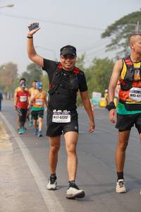 BIB: 427, 42312
                            <button type="button" onclick="openModal(9292845)" class="btn btn-primary btn-sm float-right btn-popup" data-toggle="modal" data-target=".modal-high-quality">
                        <i class="fas fa-shopping-cart"></i> Add to Cart
                    </button>
                                            <button type="button" onclick="isThisMe(9292845, true)" class="btn btn-success btn-sm float-right btn-popup btn-isme hidden" data-toggle="tooltip" data-placement="bottom" title="นี่คือรูปของคุณใช่ไหม คลิกที่นี่เพื่อเอาเข้าอัลบั้ม">
                        <i class="fas fa-plus"></i> Add to album
                    </button>
                    <button type="button" onclick="isThisMe(9292845, false)" class="btn btn-warning btn-sm float-right btn-popup btn-isnotme hidden">
                        <i class="fas fa-ban"></i> Remove from album
                    </button>