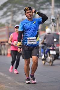 BIB: 42500
                            <button type="button" onclick="openModal(8849242)" class="btn btn-primary btn-sm float-right btn-popup" data-toggle="modal" data-target=".modal-high-quality">
                        <i class="fas fa-shopping-cart"></i> Add to Cart
                    </button>
                                            <button type="button" onclick="isThisMe(8849242, true)" class="btn btn-success btn-sm float-right btn-popup btn-isme hidden" data-toggle="tooltip" data-placement="bottom" title="นี่คือรูปของคุณใช่ไหม คลิกที่นี่เพื่อเอาเข้าอัลบั้ม">
                        <i class="fas fa-plus"></i> Add to album
                    </button>
                    <button type="button" onclick="isThisMe(8849242, false)" class="btn btn-warning btn-sm float-right btn-popup btn-isnotme hidden">
                        <i class="fas fa-ban"></i> Remove from album
                    </button>