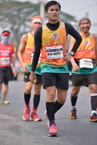 BIB: 40937
                            <button type="button" onclick="openModal(8853888)" class="btn btn-primary btn-sm float-right btn-popup" data-toggle="modal" data-target=".modal-high-quality">
                        <i class="fas fa-shopping-cart"></i> Add to Cart
                    </button>
                                            <button type="button" onclick="isThisMe(8853888, true)" class="btn btn-success btn-sm float-right btn-popup btn-isme hidden" data-toggle="tooltip" data-placement="bottom" title="นี่คือรูปของคุณใช่ไหม คลิกที่นี่เพื่อเอาเข้าอัลบั้ม">
                        <i class="fas fa-plus"></i> Add to album
                    </button>
                    <button type="button" onclick="isThisMe(8853888, false)" class="btn btn-warning btn-sm float-right btn-popup btn-isnotme hidden">
                        <i class="fas fa-ban"></i> Remove from album
                    </button>