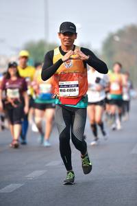 BIB: 41050
                            <button type="button" onclick="openModal(7283045)" class="btn btn-primary btn-sm float-right btn-popup" data-toggle="modal" data-target=".modal-high-quality">
                        <i class="fas fa-shopping-cart"></i> Add to Cart
                    </button>
                                            <button type="button" onclick="isThisMe(7283045, true)" class="btn btn-success btn-sm float-right btn-popup btn-isme hidden" data-toggle="tooltip" data-placement="bottom" title="นี่คือรูปของคุณใช่ไหม คลิกที่นี่เพื่อเอาเข้าอัลบั้ม">
                        <i class="fas fa-plus"></i> Add to album
                    </button>
                    <button type="button" onclick="isThisMe(7283045, false)" class="btn btn-warning btn-sm float-right btn-popup btn-isnotme hidden">
                        <i class="fas fa-ban"></i> Remove from album
                    </button>