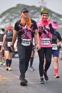 BIB: 41406, 4152, 40220, 406
                            <button type="button" onclick="openModal(8855862)" class="btn btn-primary btn-sm float-right btn-popup" data-toggle="modal" data-target=".modal-high-quality">
                        <i class="fas fa-shopping-cart"></i> Add to Cart
                    </button>
                                            <button type="button" onclick="isThisMe(8855862, true)" class="btn btn-success btn-sm float-right btn-popup btn-isme hidden" data-toggle="tooltip" data-placement="bottom" title="นี่คือรูปของคุณใช่ไหม คลิกที่นี่เพื่อเอาเข้าอัลบั้ม">
                        <i class="fas fa-plus"></i> Add to album
                    </button>
                    <button type="button" onclick="isThisMe(8855862, false)" class="btn btn-warning btn-sm float-right btn-popup btn-isnotme hidden">
                        <i class="fas fa-ban"></i> Remove from album
                    </button>